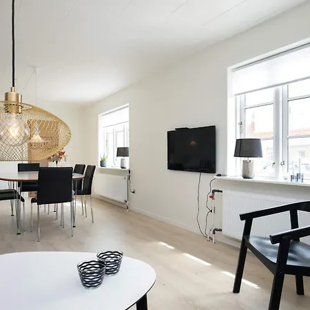 4 Star In Løkken