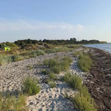 6 Person In Lokken-by Traum *